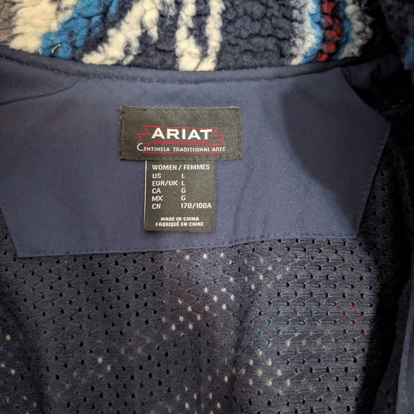 Ariat Limited Edition Chimayo Fleece Jacket - Picture 2 of 4